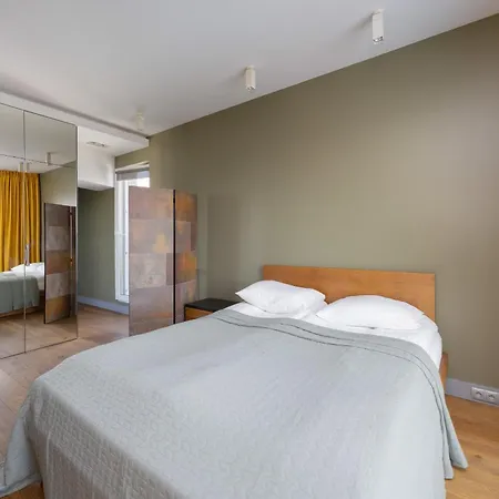 Studio With View Of Panorama With Parking By Renters Prestige Apartment *