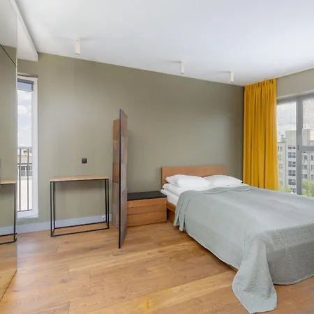 Apartment Studio With View Of Panorama With Parking By Renters Prestige